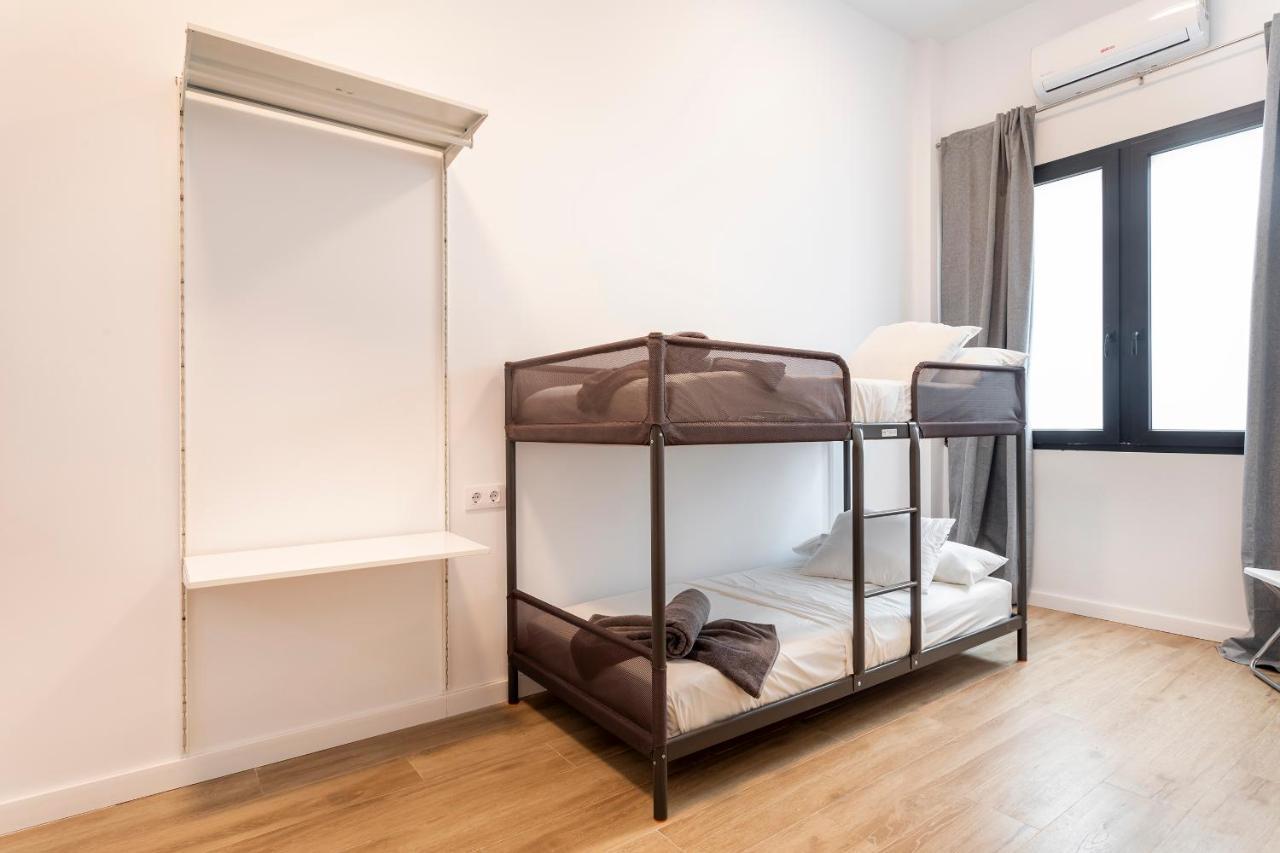 10 Pax, Ac, Wifi Gratis, Ciudad Artes Y Ciencias Apartment Valencia Exterior photo